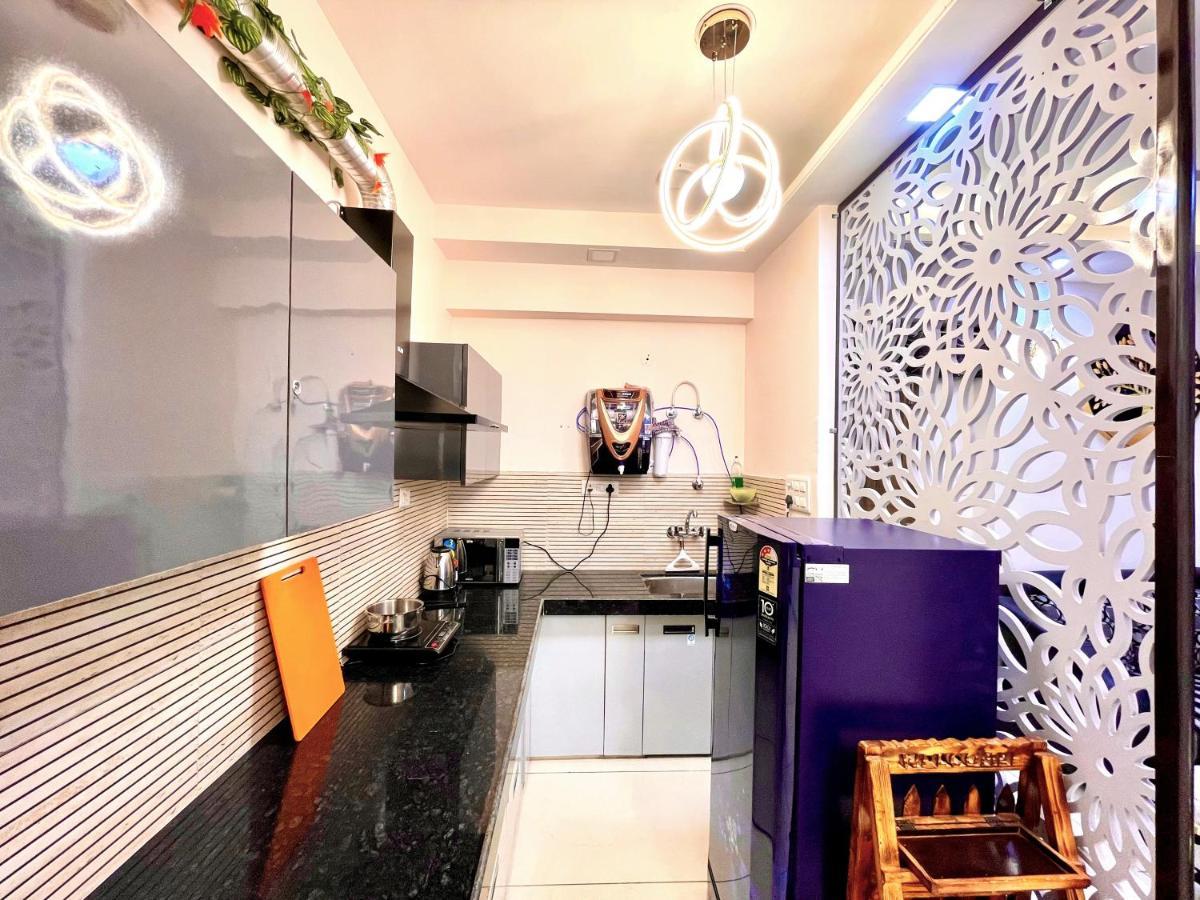 Airport Bliss Apartment+Balcony & Netflix + Prime ชัยปุระ ภายนอก รูปภาพ