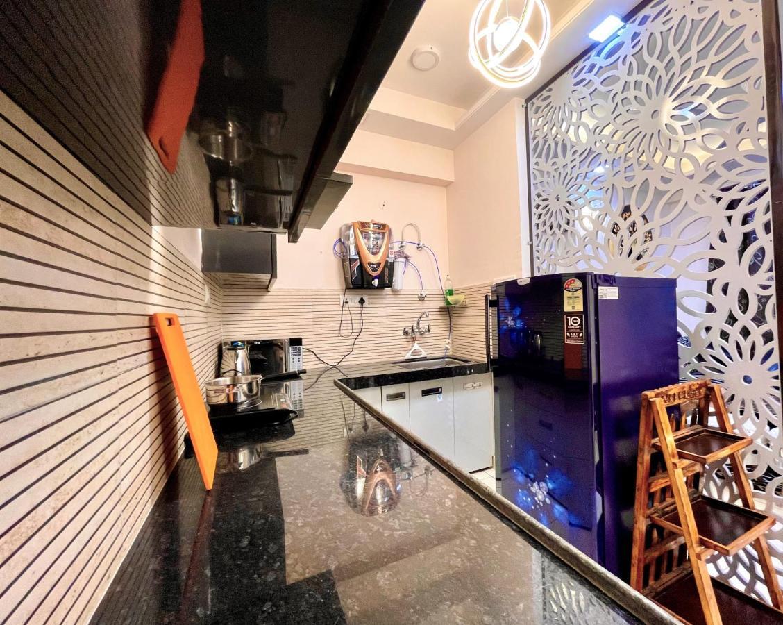 Airport Bliss Apartment+Balcony & Netflix + Prime ชัยปุระ ภายนอก รูปภาพ
